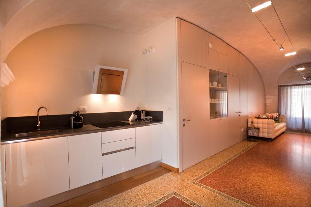 Anfite Luxury Apartment Volto San Luca Verona Exterior foto